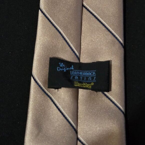 Wembley Leatherback Satin Striped Neck Tie - Picture 5 of 5